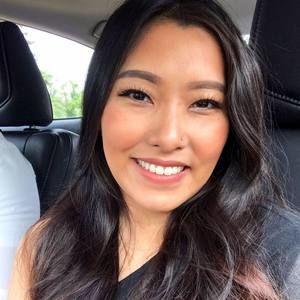 Meet your Posher, Dee